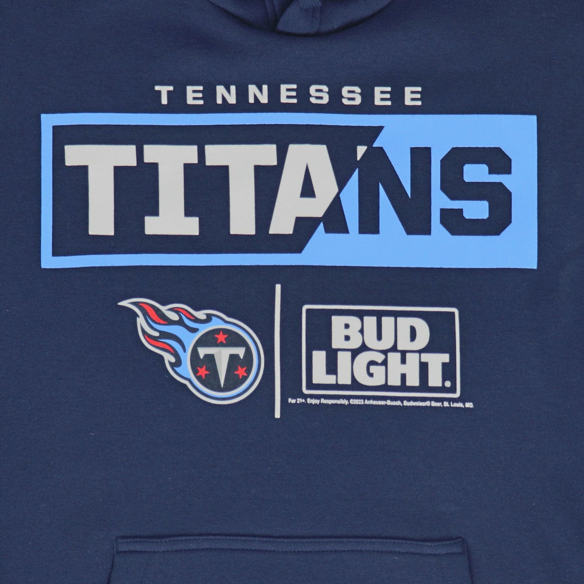 detail of titans logo