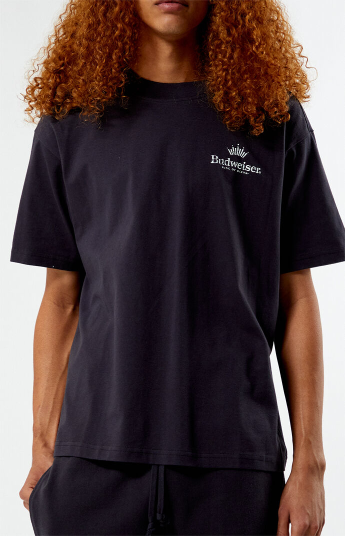  Model Wearing Close Up on Front view of Budweiser x PacSun "King of Beers" Black Shirt