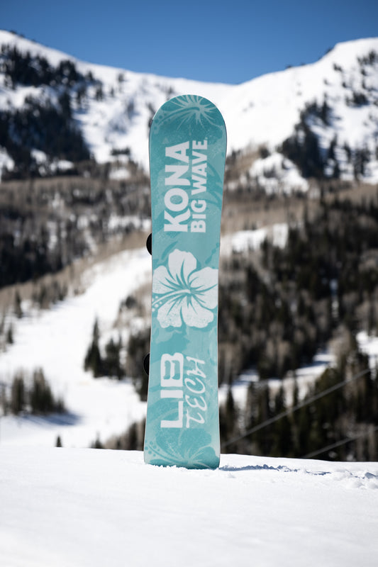 Kona Big Wave X Lib Tech Snowboard