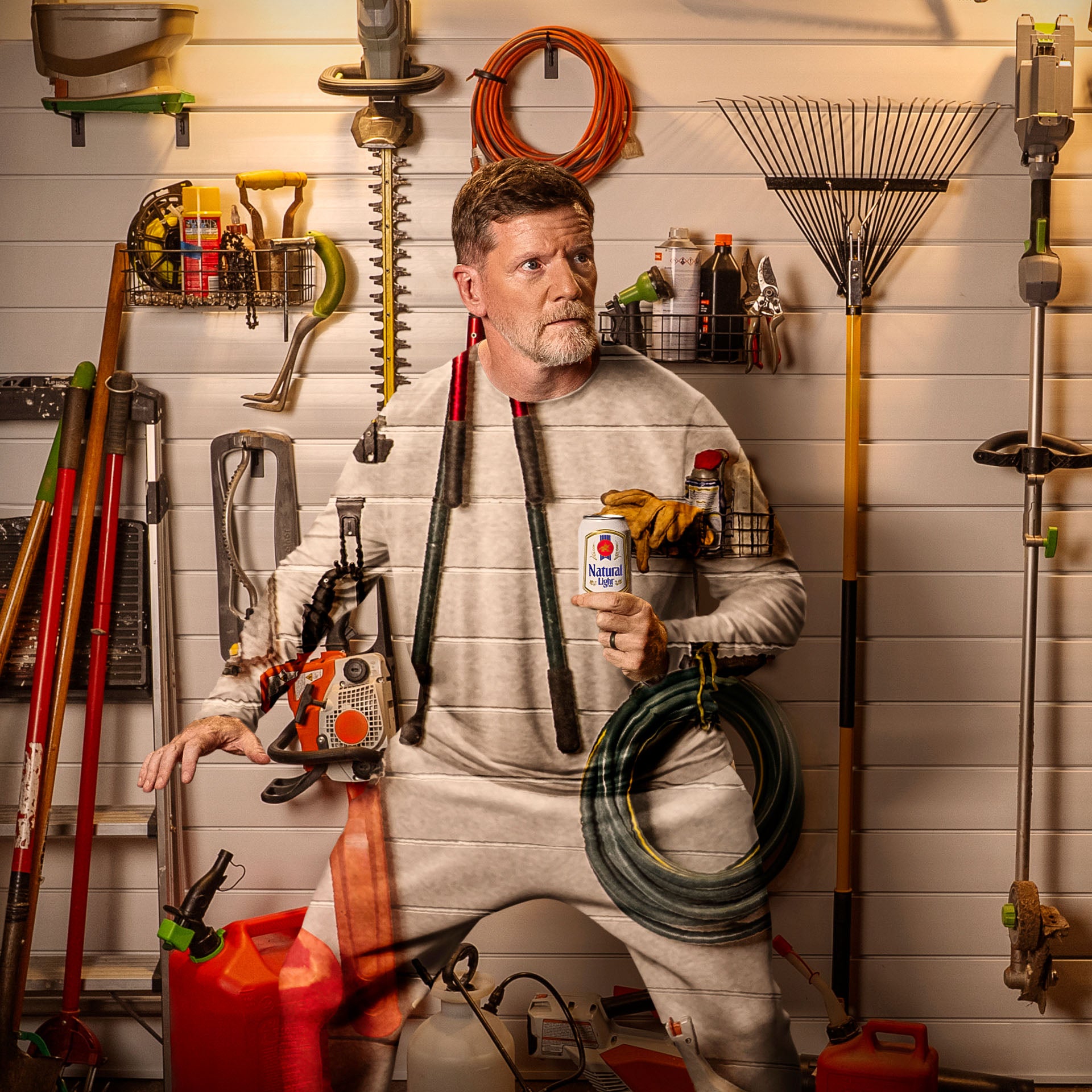 Natural Light The Lawn Warrior Set