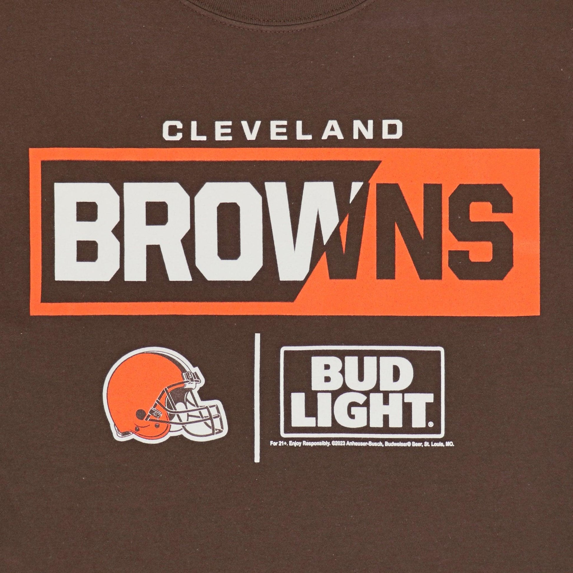 detail of browns and bud light logo