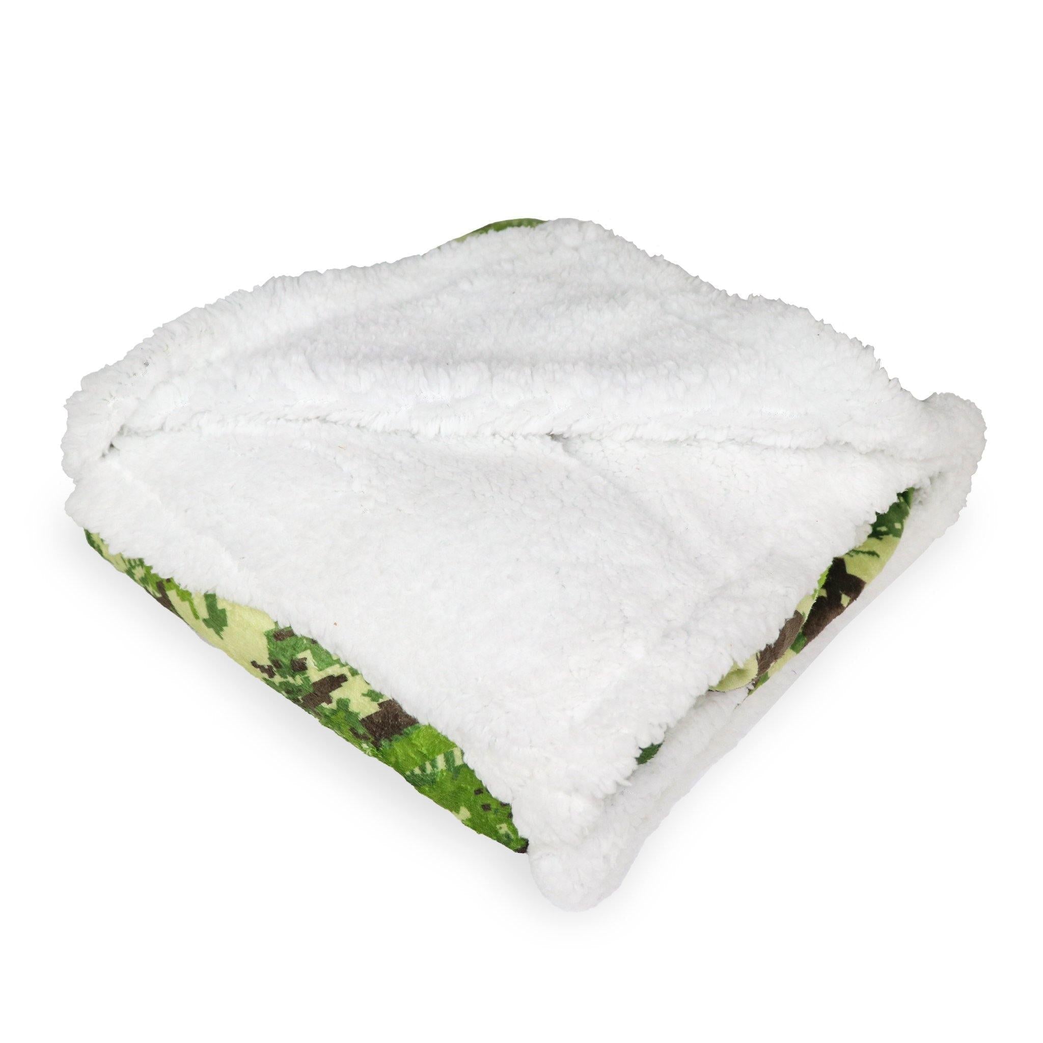Busch Camo Blanket