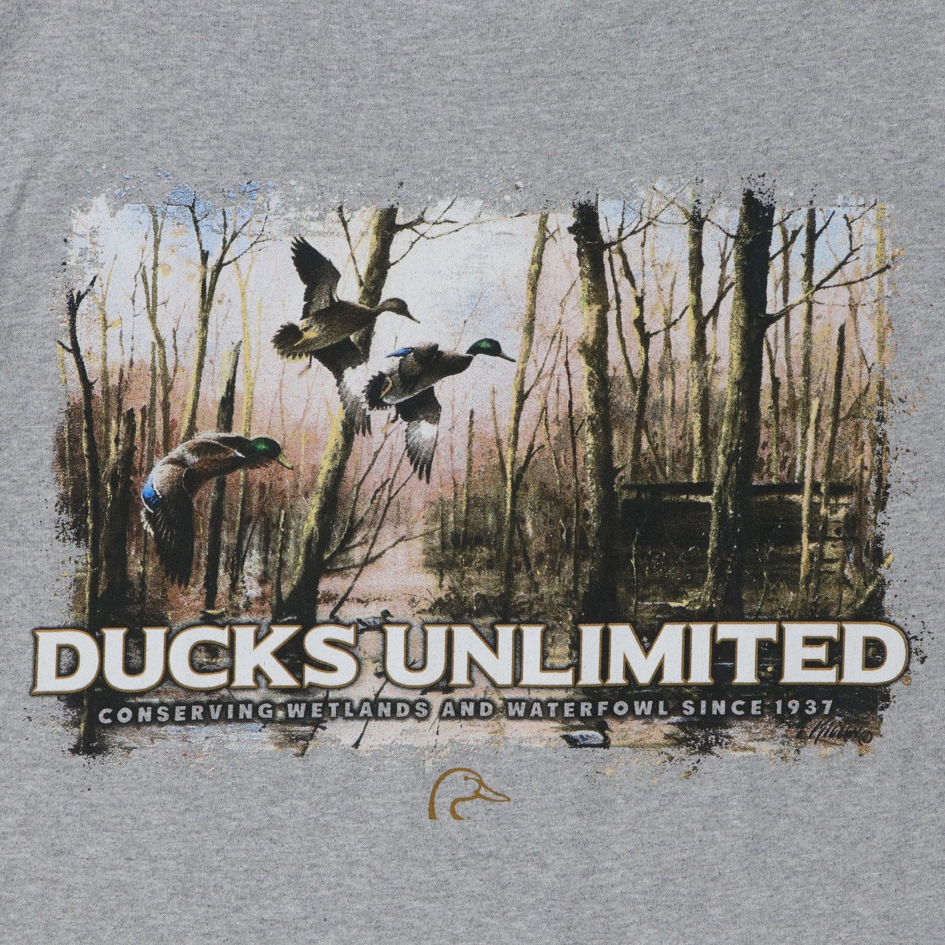 Busch Light Gray Ducks Unlimited Art Closeup 